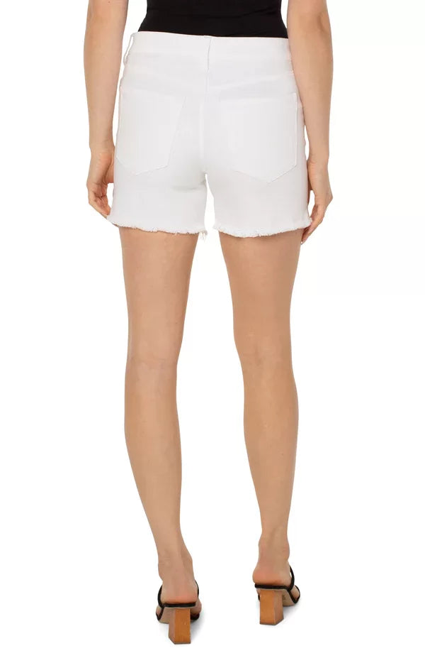 Back view of Liverpool White Gia 4.75 in. Shorts showcasing frayed hem, perfect for coastal fashion boutique style.