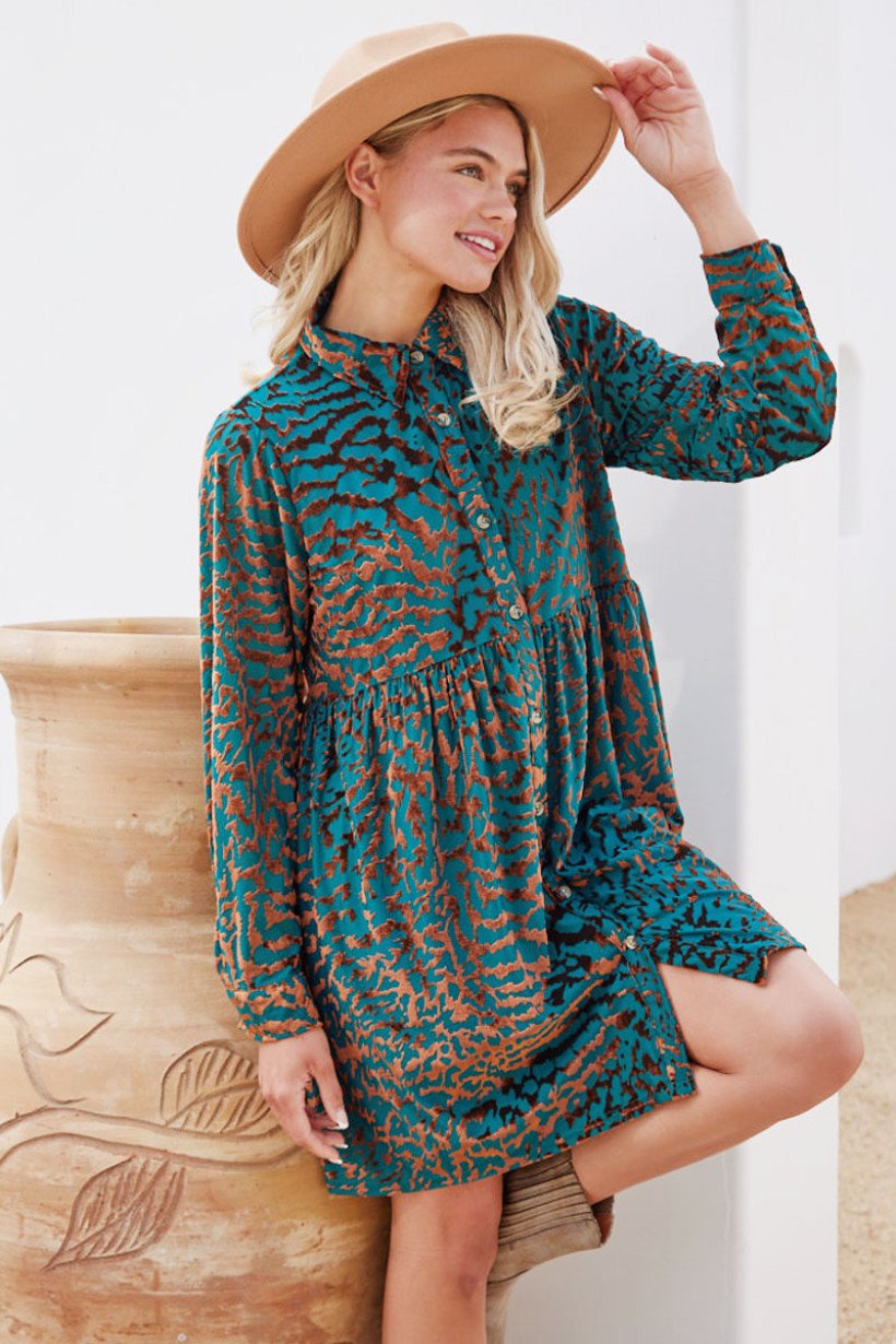 VELVET TEAL LEOPARD PRINT DRESS from Raggdoll Boutique, perfect for summer outfits Texas and trendy coastal style.