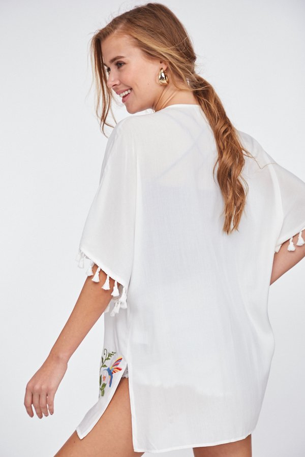 WHITE EMBROIDERED KIMONO featured at Raggdoll Boutique, ideal for trendy coastal style and summer outfits Texas.