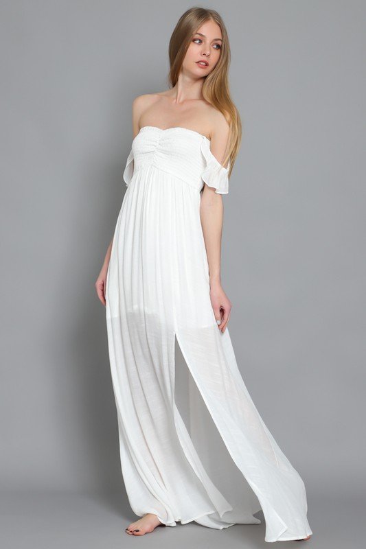 Wear White Maxi from Raggdoll Boutique, perfect summer outfit for coastal fashion in Port Aransas.