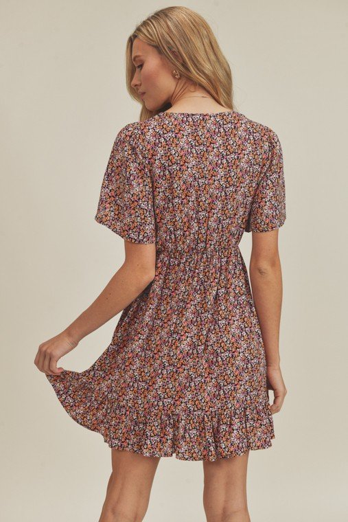 FLOWER BOMB! TIE-FRONT DRESS from Raggdoll Boutique, showcasing trendy coastal style and summer outfits for Texas.