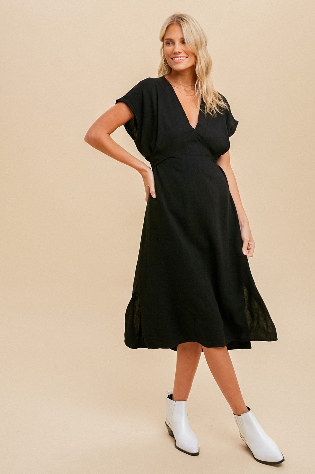 HEM & THREAD LINEN WRAP SPLIT HEM MIDI DRESS BLK showcased in a trendy coastal style, perfect for summer outfits Texas.