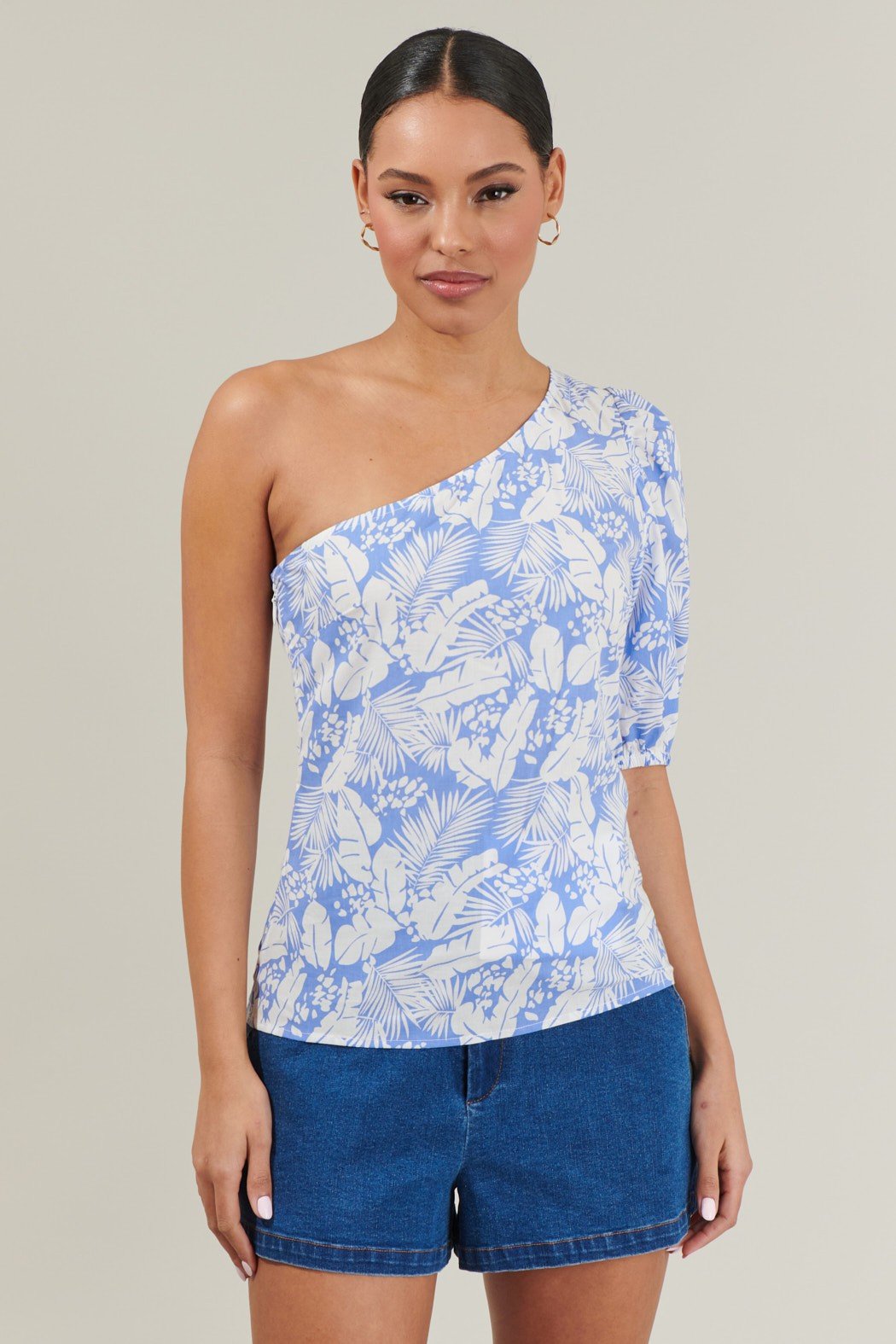 Monique Top featuring trendy coastal style, perfect for summer outfits Texas at Raggdoll Boutique.