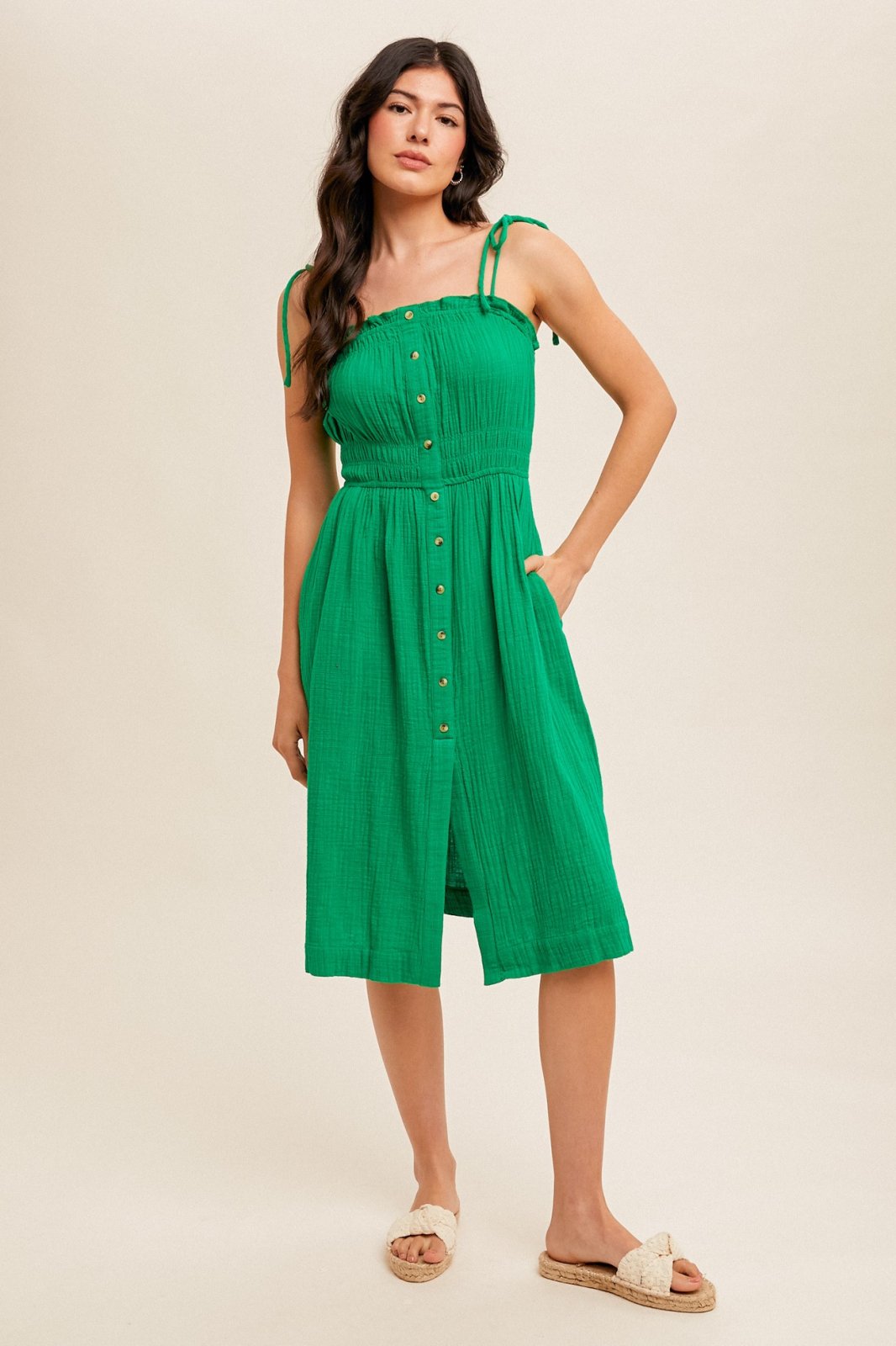 Kylie Dress at Raggdoll Boutique, trendy coastal style for summer outfits in Texas.