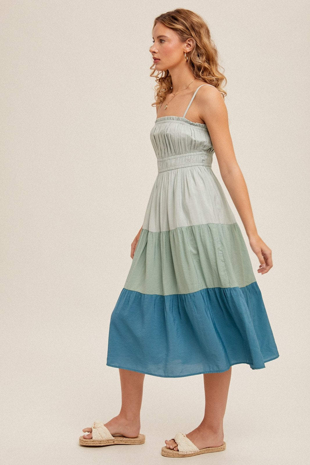 Darla Dress from Raggdoll Boutique, a trendy coastal style perfect for summer outfits Texas.
