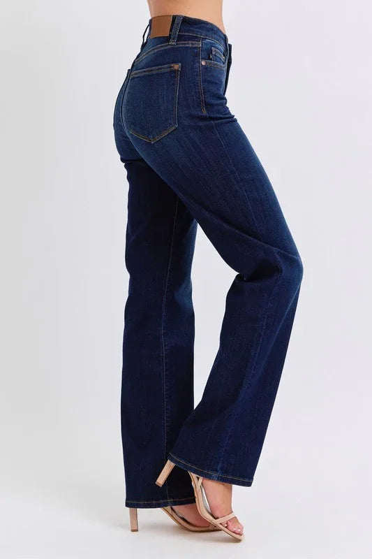 Stylish JUDY BLUE high waisted straight jeans perfect for curvy plus size fashion at our coastal boutique clothing.