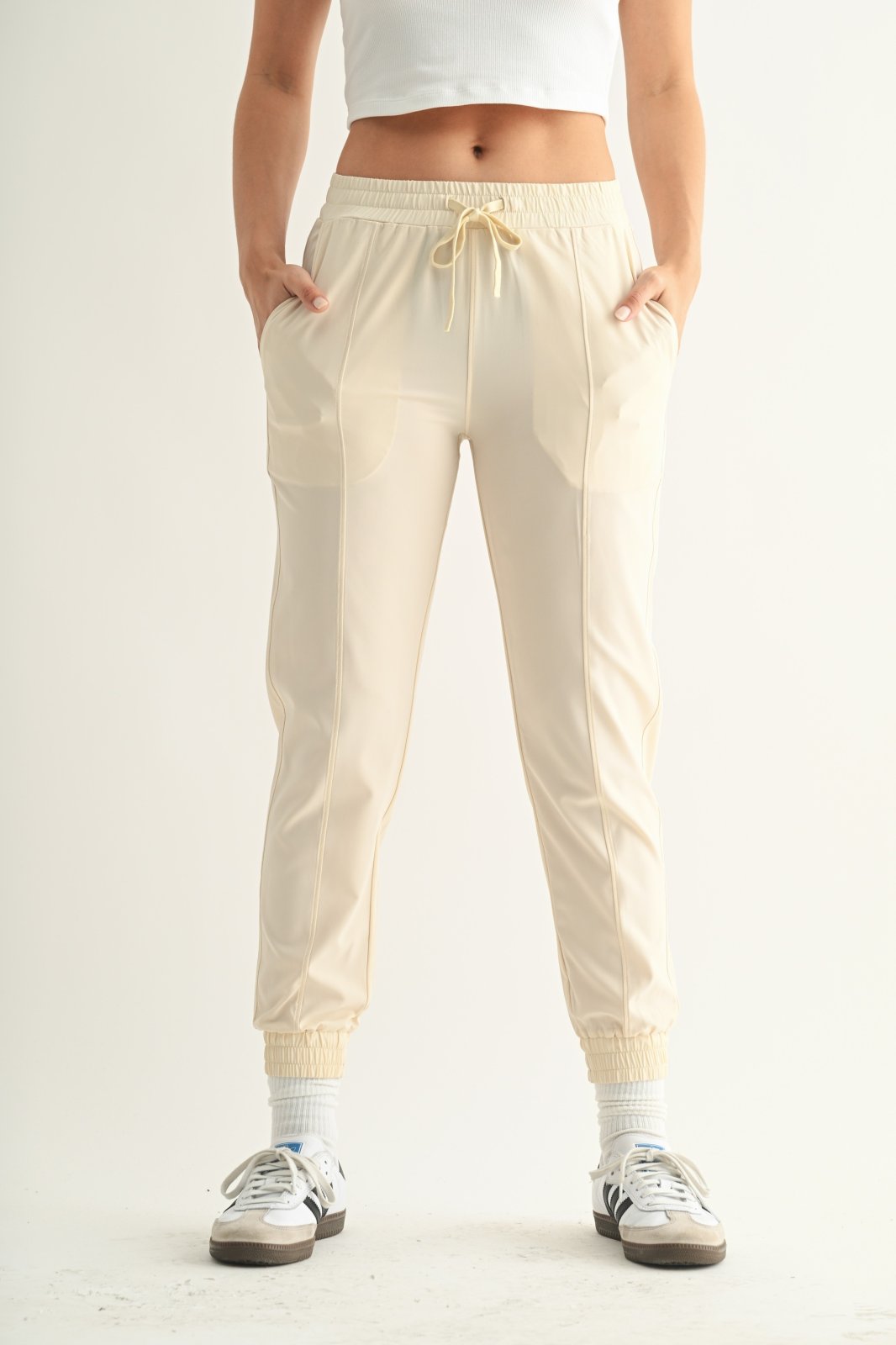 Sandy Joggers