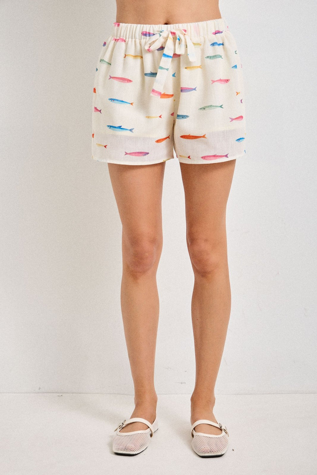 "Fishy" Shorts in Cream