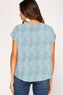I FEEL TEAL TOP back view, drop shoulder woven print top, Raggdoll Boutique, trendy coastal style.