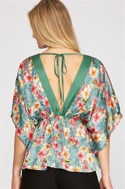 SLATE, GREEN FLORAL KIMONO TOP featuring a stylish back tie, perfect for summer outfits Texas by Raggdoll Boutique.