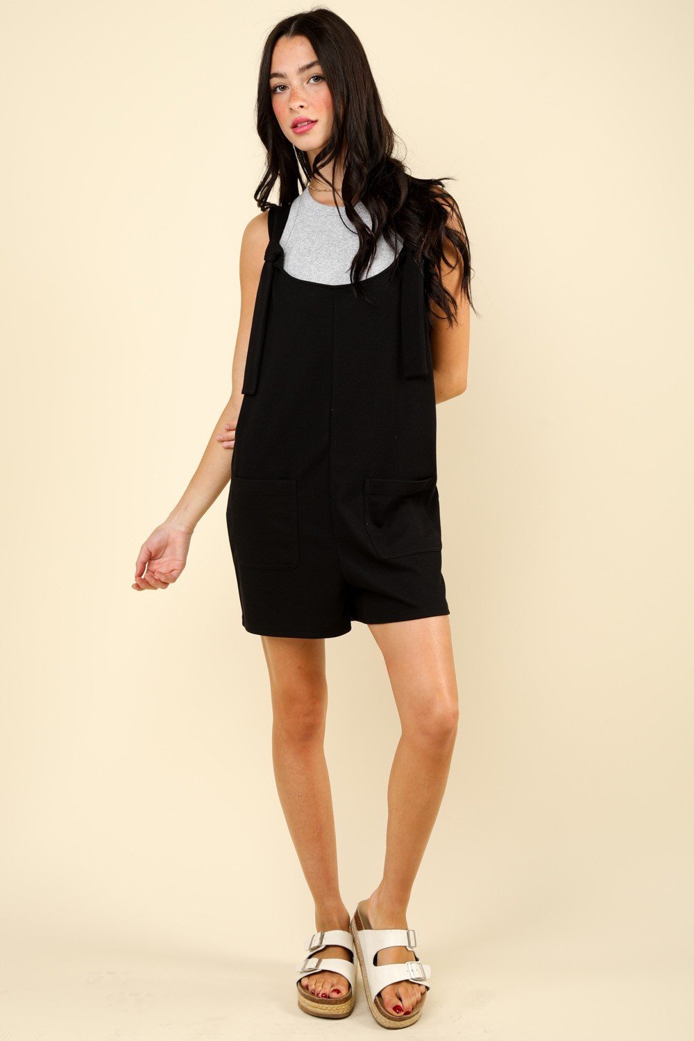 Riley Romper (BLACK) from Raggdoll Boutique, trendy coastal style for summer outfits Texas in women’s clothing.