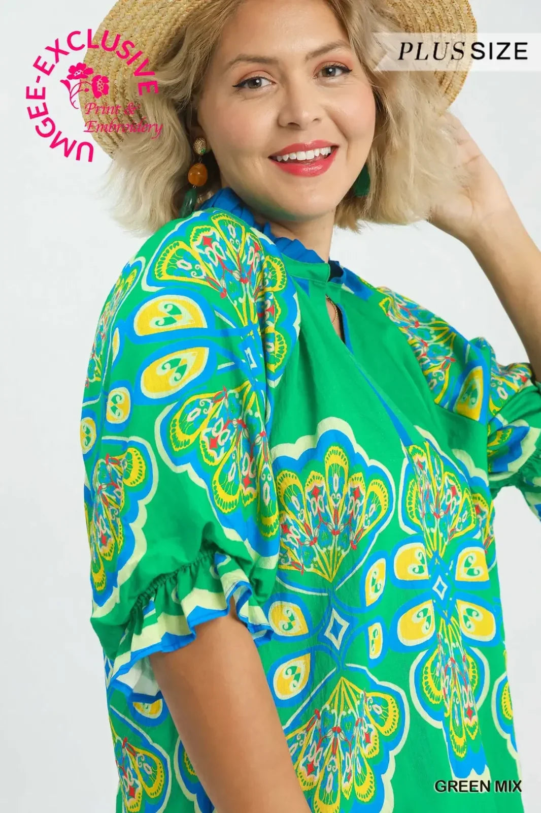 Kara Top in Plus