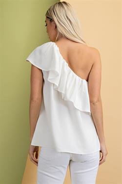 WHITE ONE-SHOULDER TOP from Raggdoll Boutique, a trendy coastal style perfect for summer outfits in Texas.
