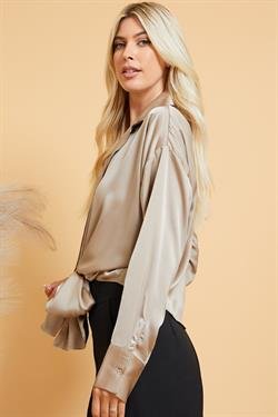 TAUPE TIE-FRONT TOP from Raggdoll Boutique, perfect for trendy coastal style and summer outfits Texas.