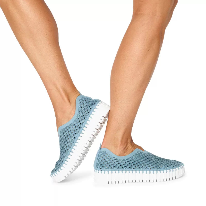 BLUE CLOUD PLATFORM TULIPS by ILSE JACOBSEN 3373 stylish blue shoes for summer outfits Texas from Raggdoll Boutique.