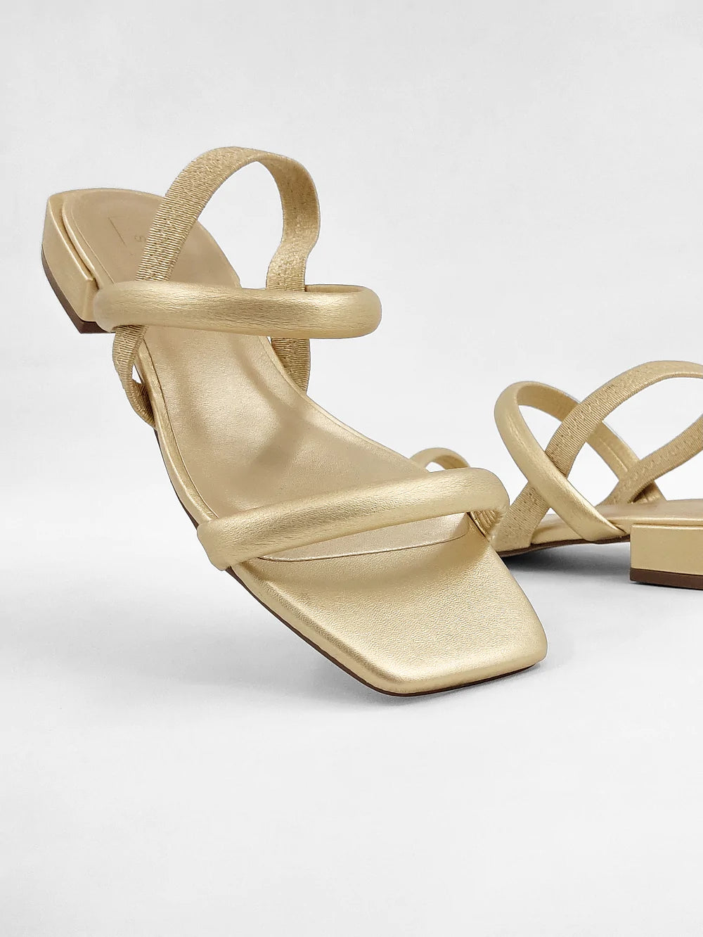 CALISTA GOLD SANDAL from Raggdoll Boutique, perfect for trendy coastal style and summer outfits Texas.