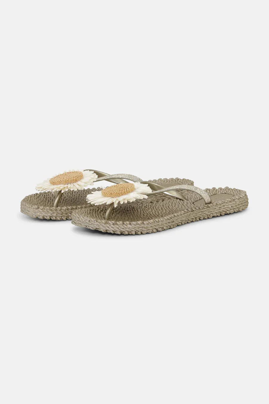 Cheerful Flip-Flop w/ Flower by Ilse Jacobsen-Platin 780A
