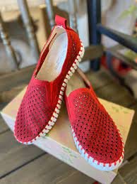 Stylish DEEP RED TULIPS shoes by Ilse Jacobsen, perfect for travel, featuring breathable design and flexible outsole. Port Aransas boutique.