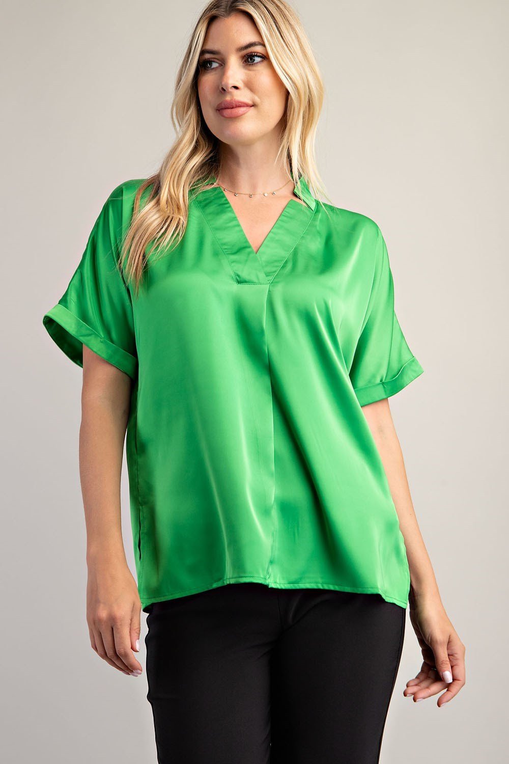 Abby Top in Kelly Green featured at Raggdoll Boutique, perfect for summer outfits Texas and trendy coastal style.
