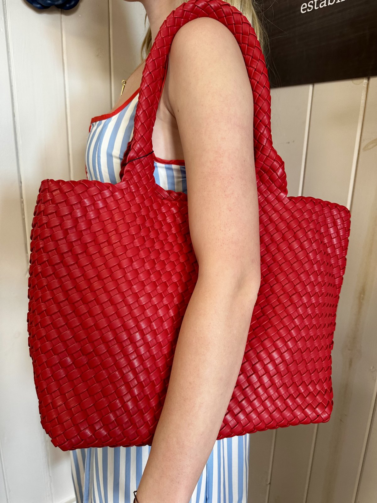 Roxie  Woven Tote