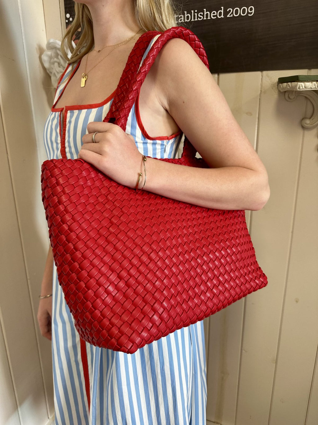 Roxie  Woven Tote