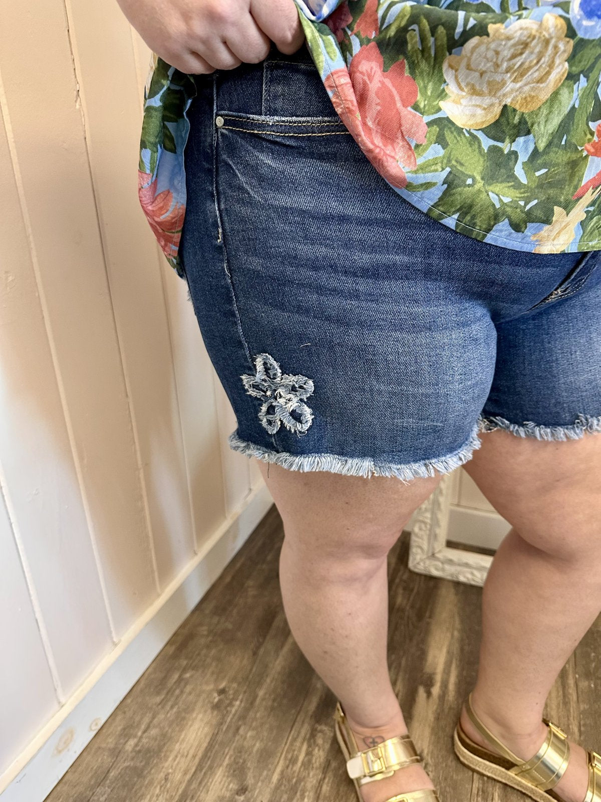 Risen Flower Patch Shorts-Plus