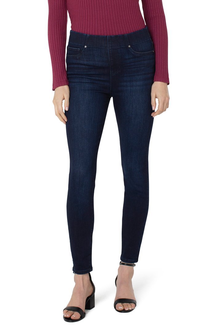 CHLOE HI-RISE ANKLE SKINNY JEAN LIVERPOOL styled with a trendy top at Raggdoll Boutique for coastal fashion.