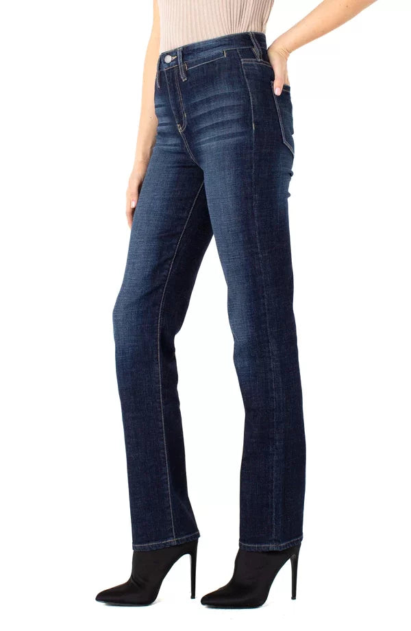 LP KENNEDY STRAIGHT HI-RISE WITH WELT POCKETS showcased with trendy heels at Raggdoll Boutique.