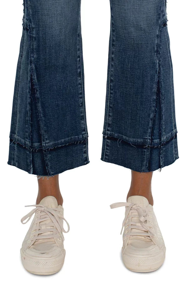 LP HANNAH HI-RISE CROP FLARE WITH SEAM DETAIL featuring trendy crop flare style paired with stylish shoes from Raggdoll Boutique.