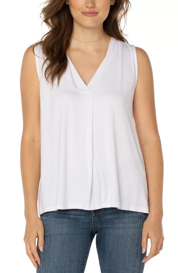 LIVERPOOL WHITE V-NECK MODAL KNIT TOP styled with jeans, perfect for summer outfits Texas at Raggdoll Boutique.