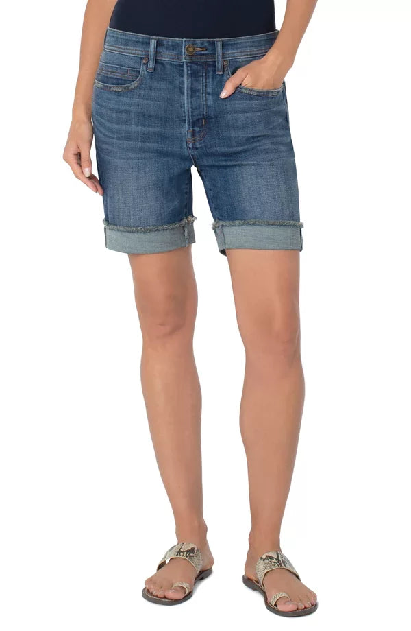 LP BOYFRIEND SHORT featuring rolled hems, perfect for trendy coastal style at Raggdoll Boutique.