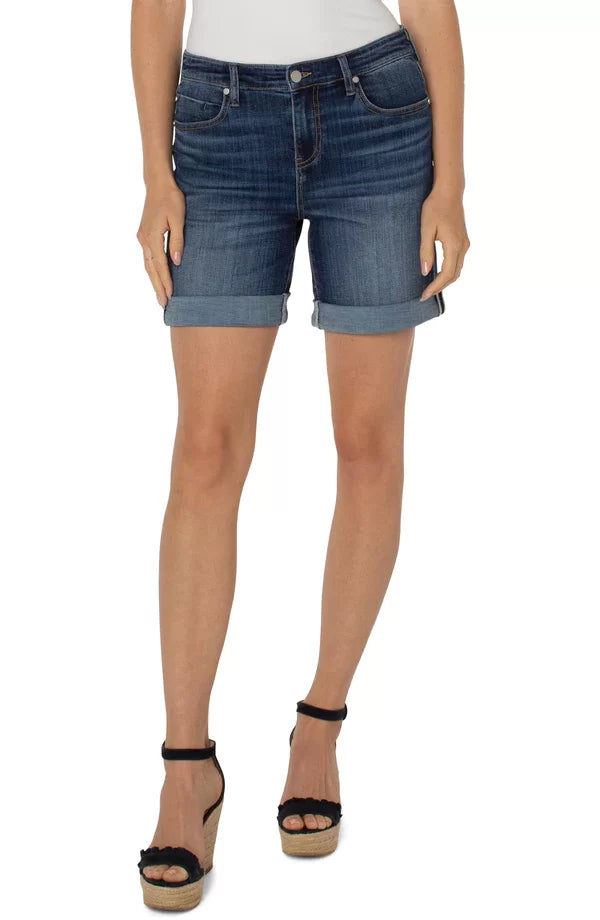 LIVERPOOL MARLEY ROLL CUFF SHORTS showcased on model, perfect for trendy coastal style and summer outfits Texas.