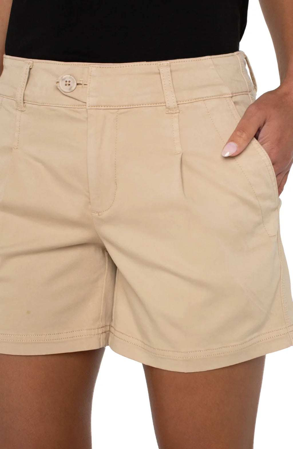 LP Pleated Trouser Short in Cappuccino, perfect for coastal boutique clothing and curvy women's fashion.