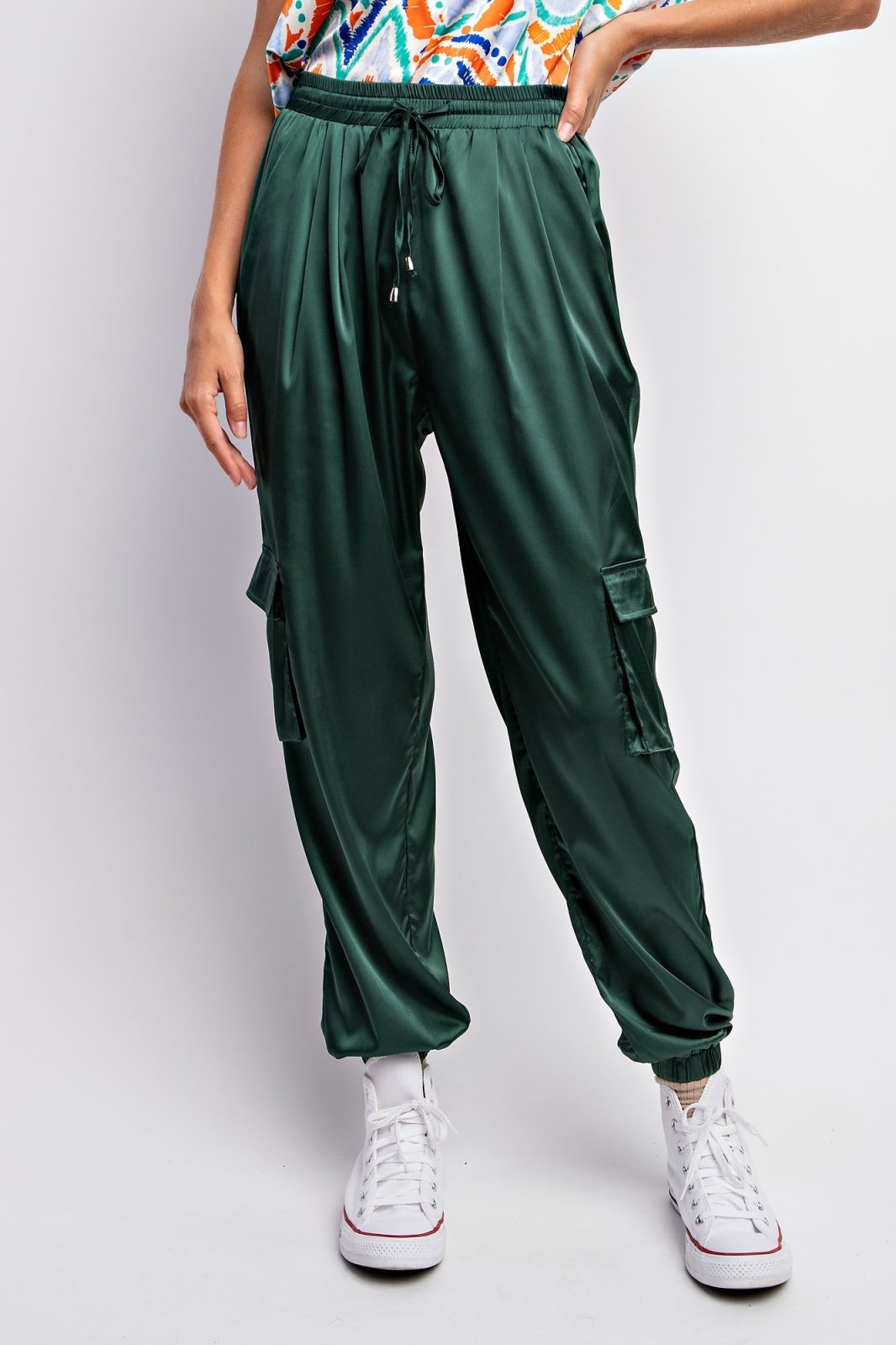 AMAZON GREEN SATIN JOGGERS styled with trendy coastal fashion; perfect for summer outfits Texas from Raggdoll Boutique.