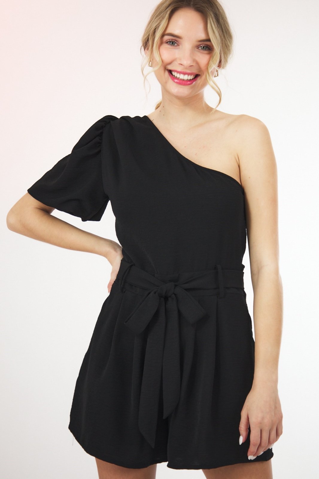 BLACK ONE-SHOULDER ROMPER from Raggdoll Boutique, perfect for summer outfits Texas and trendy coastal style.