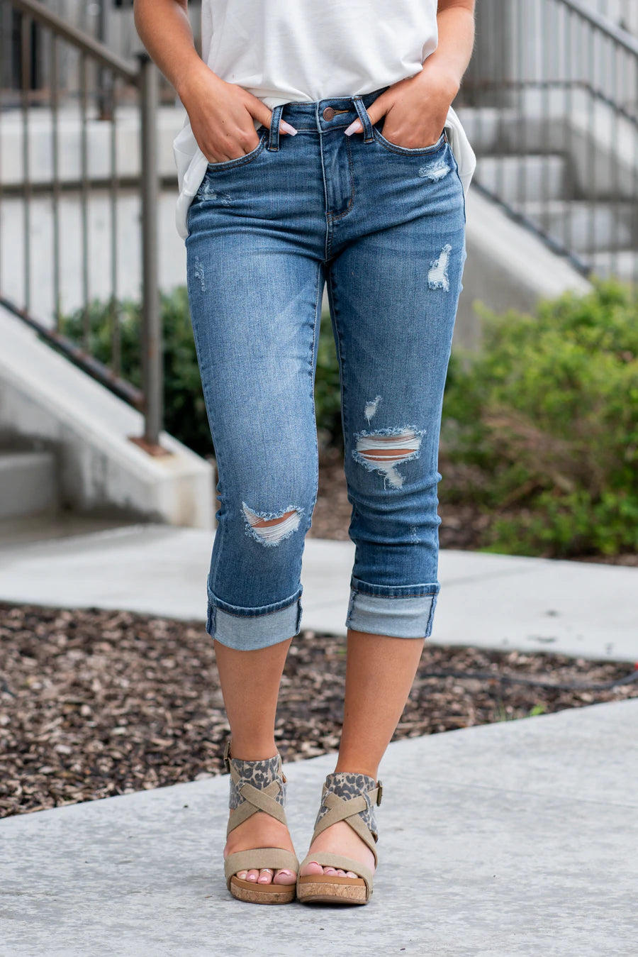 JUDY BLUE PLUS CAPRI JEANS modeled with cuff, medium blue denim, trendy coastal style from Raggdoll Boutique.