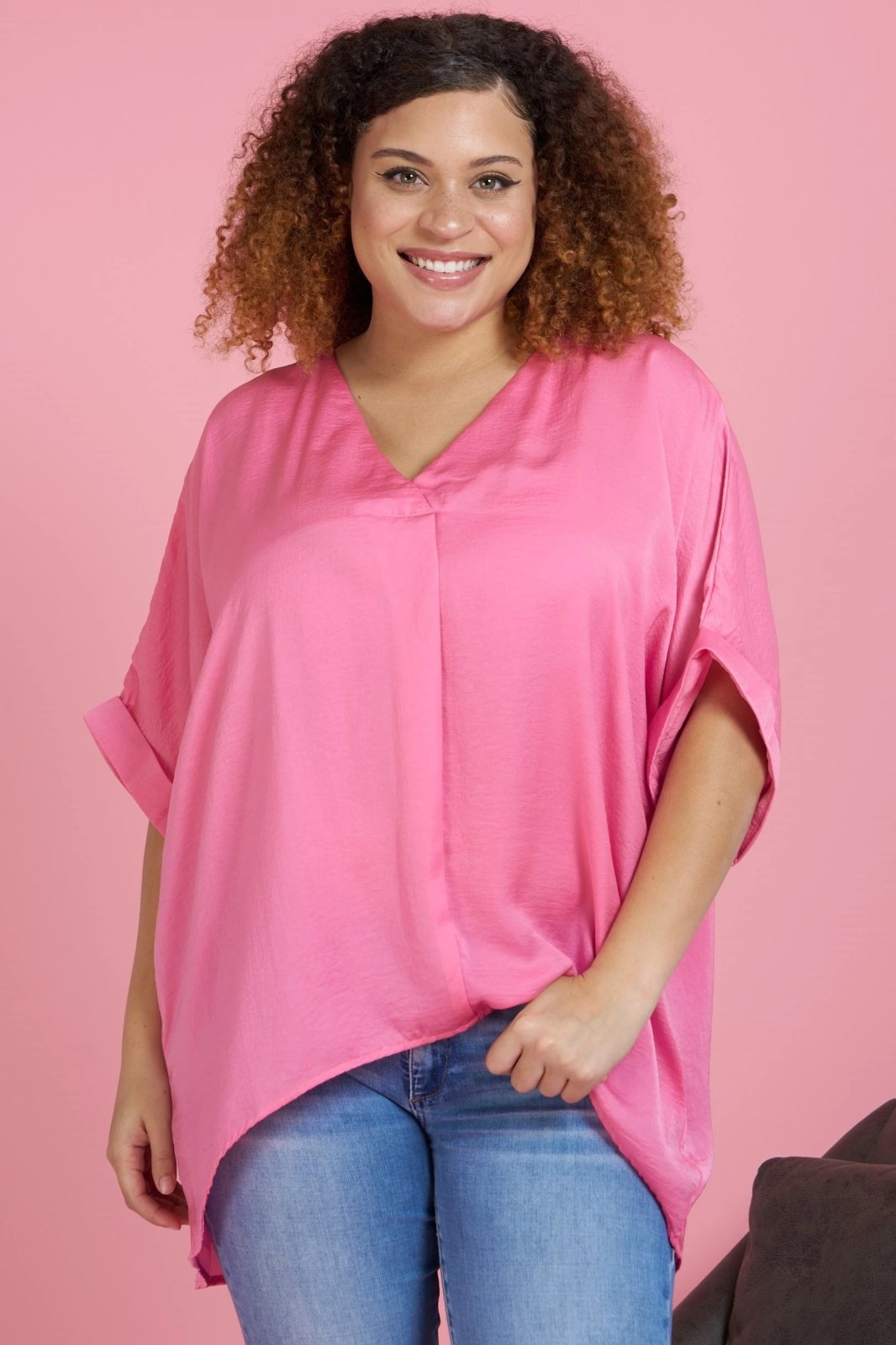 PLUS PINK TOP from Raggdoll Boutique, trendy coastal style for summer outfits Texas, perfect vacation wardrobe item.