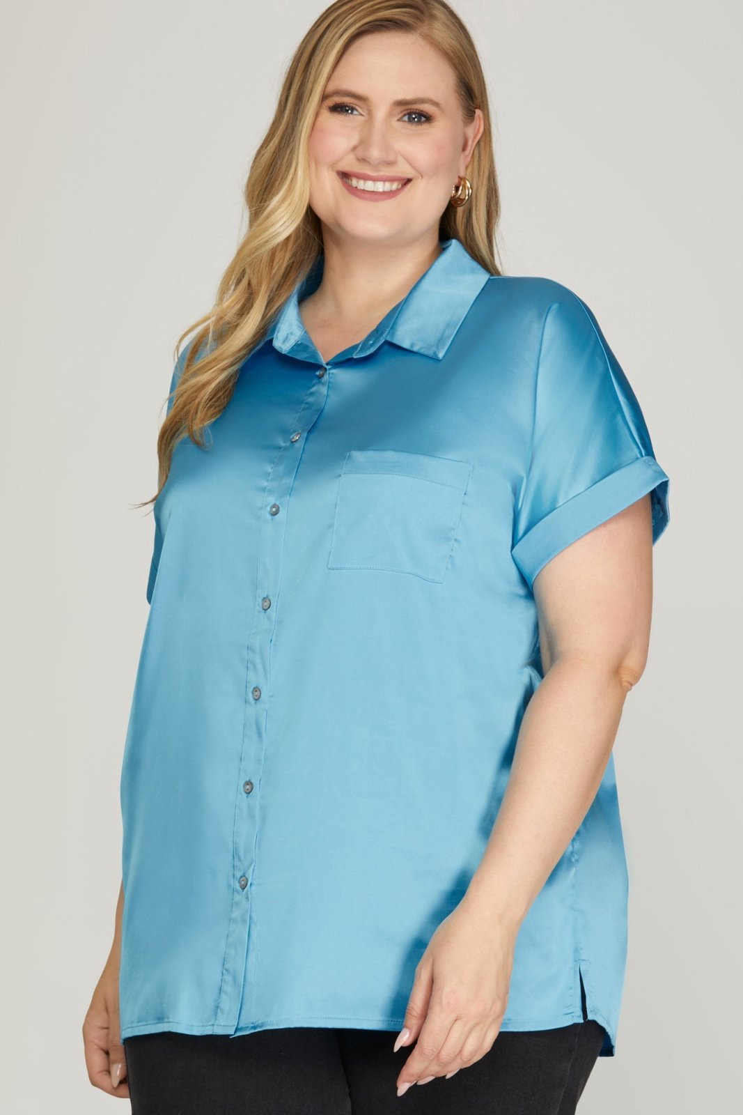 PLUS DIVA BLUE TOP from Raggdoll Boutique, perfect for summer outfits in Texas and coastal fashion.