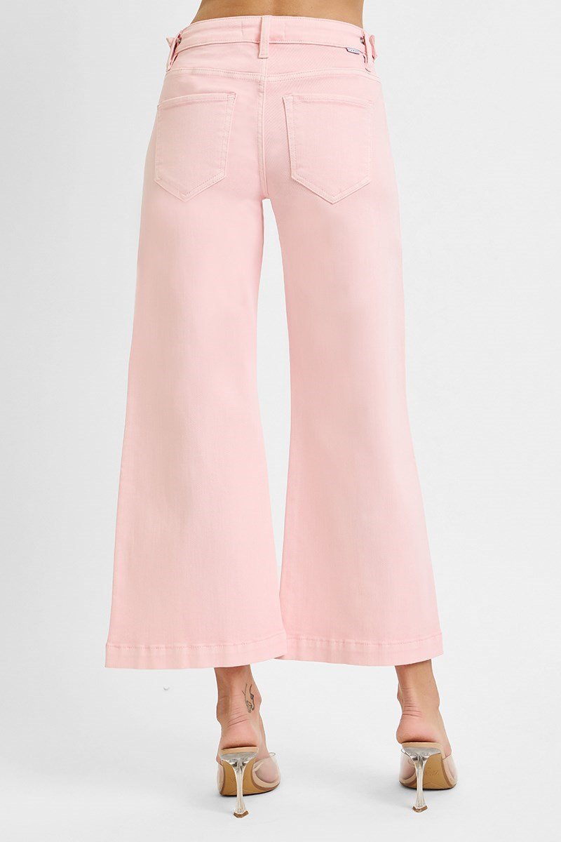 Risen Soft Pink Jeans from a coastal boutique, perfect for stylish outfits and curvy plus size fashion lovers.