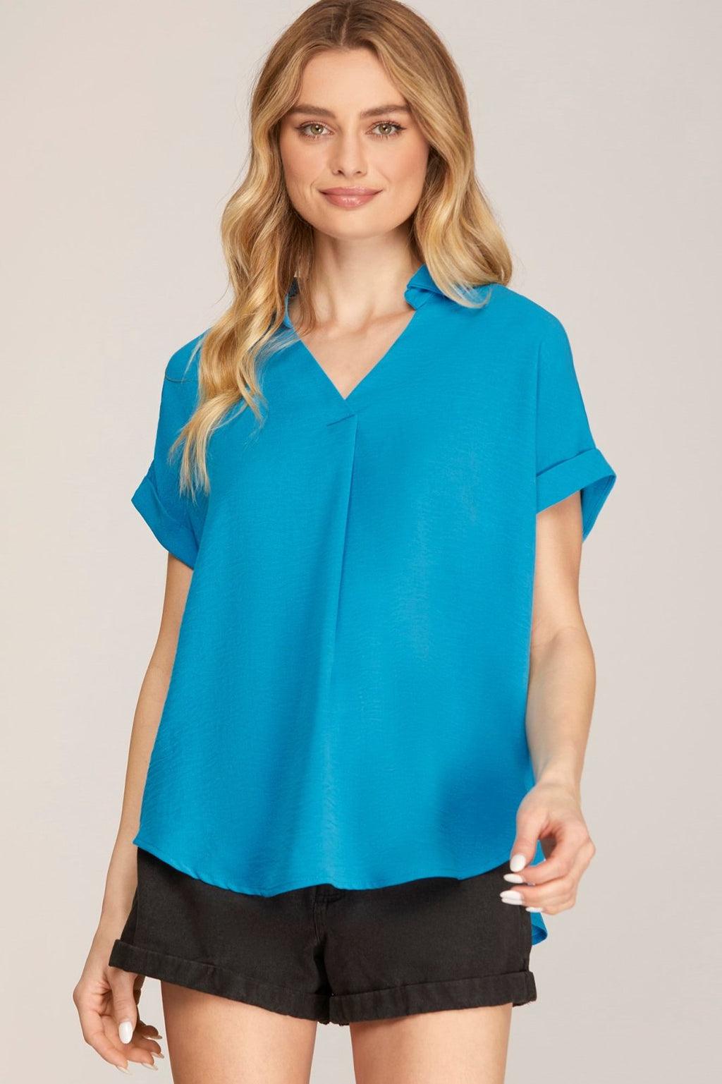 Diva Blue Top from Raggdoll Boutique perfect for summer outfits Texas and trendy coastal style.