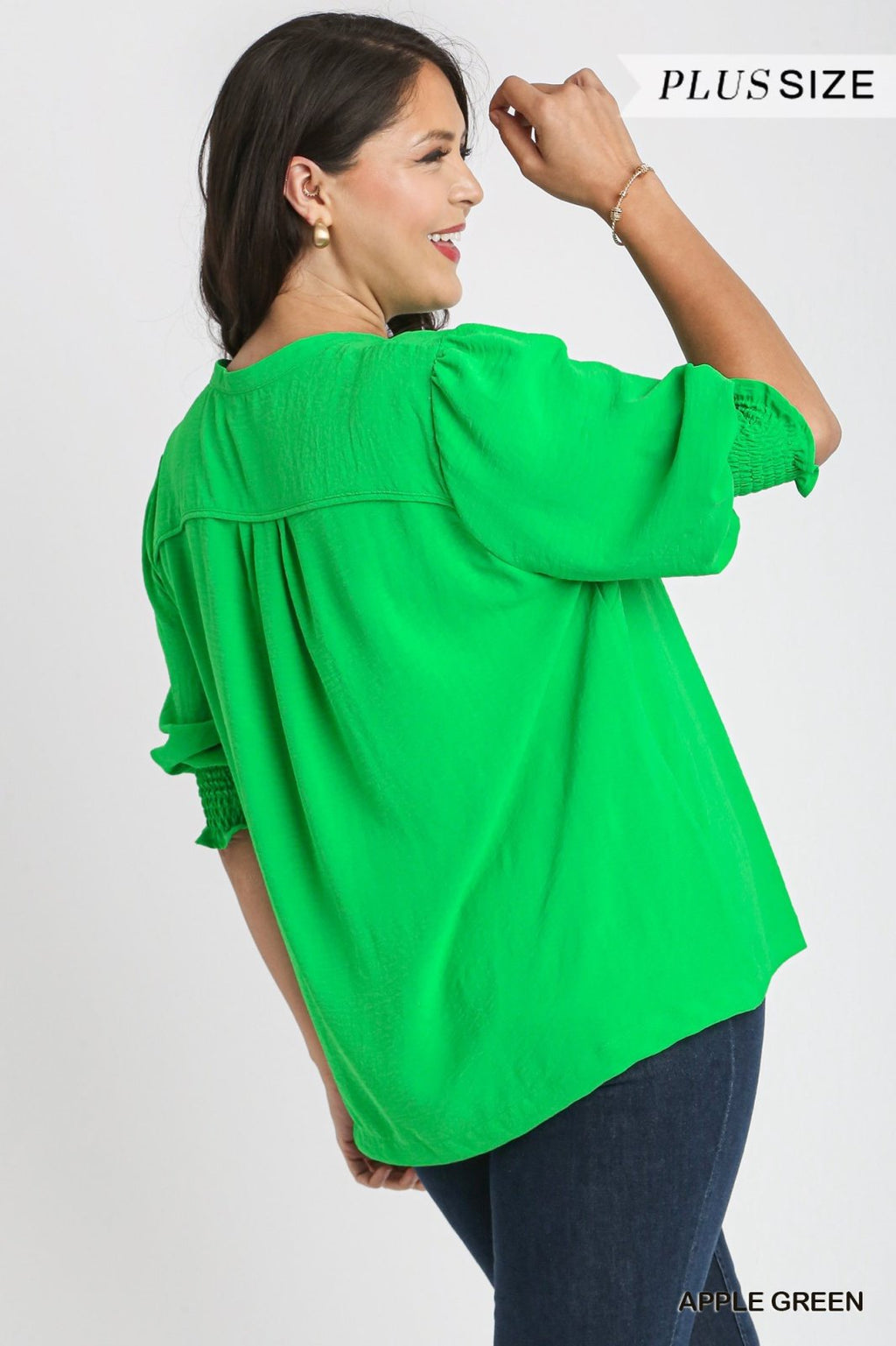 Plus Apple Green stylish top available at Raggdoll Boutique, perfect for coastal fashion in Port Aransas.