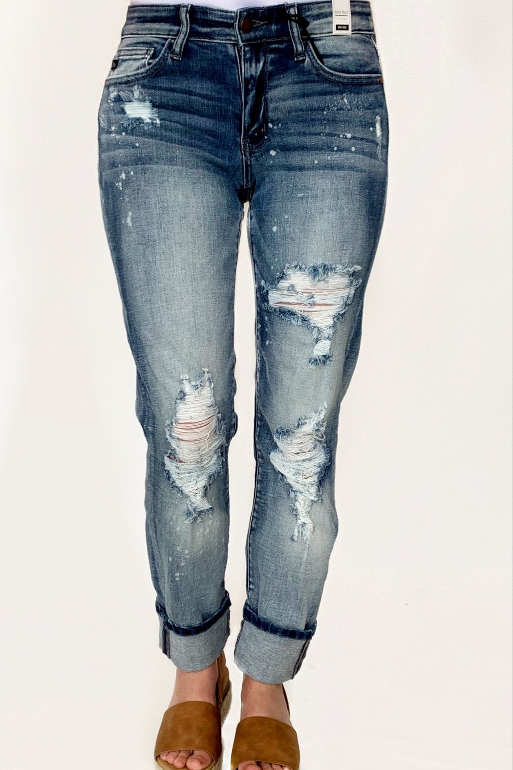 JUDY BLUE MID-RISE BOYFRIEND BLEACH SPLASHED JEANS from Raggdoll Boutique, perfect for trendy coastal style.