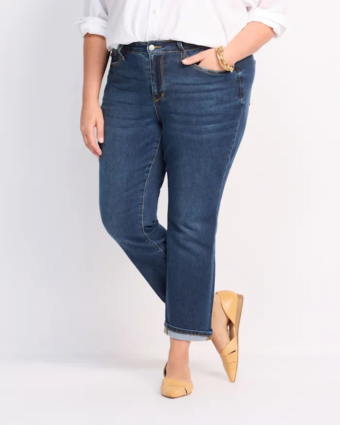 Stylish Judy Blue Plus Boyfriend Jeans, perfect for curvy plus size fashion at a Port Aransas boutique. Ideal women's bottoms for every season.