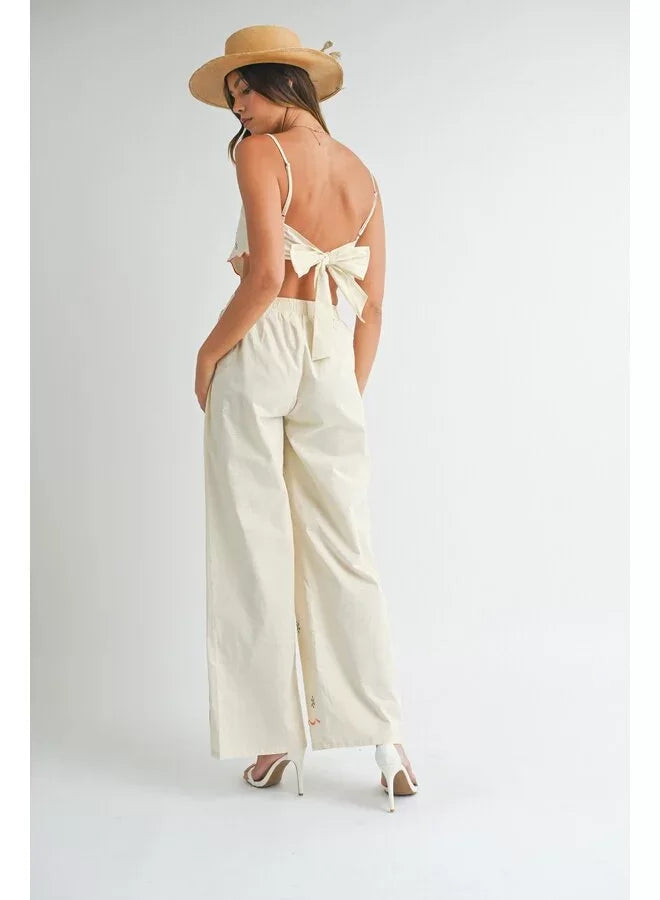 So Sweet Embroidered 2 Piece Set from Raggdoll Boutique, perfect coastal fashion for summer outfits Texas.