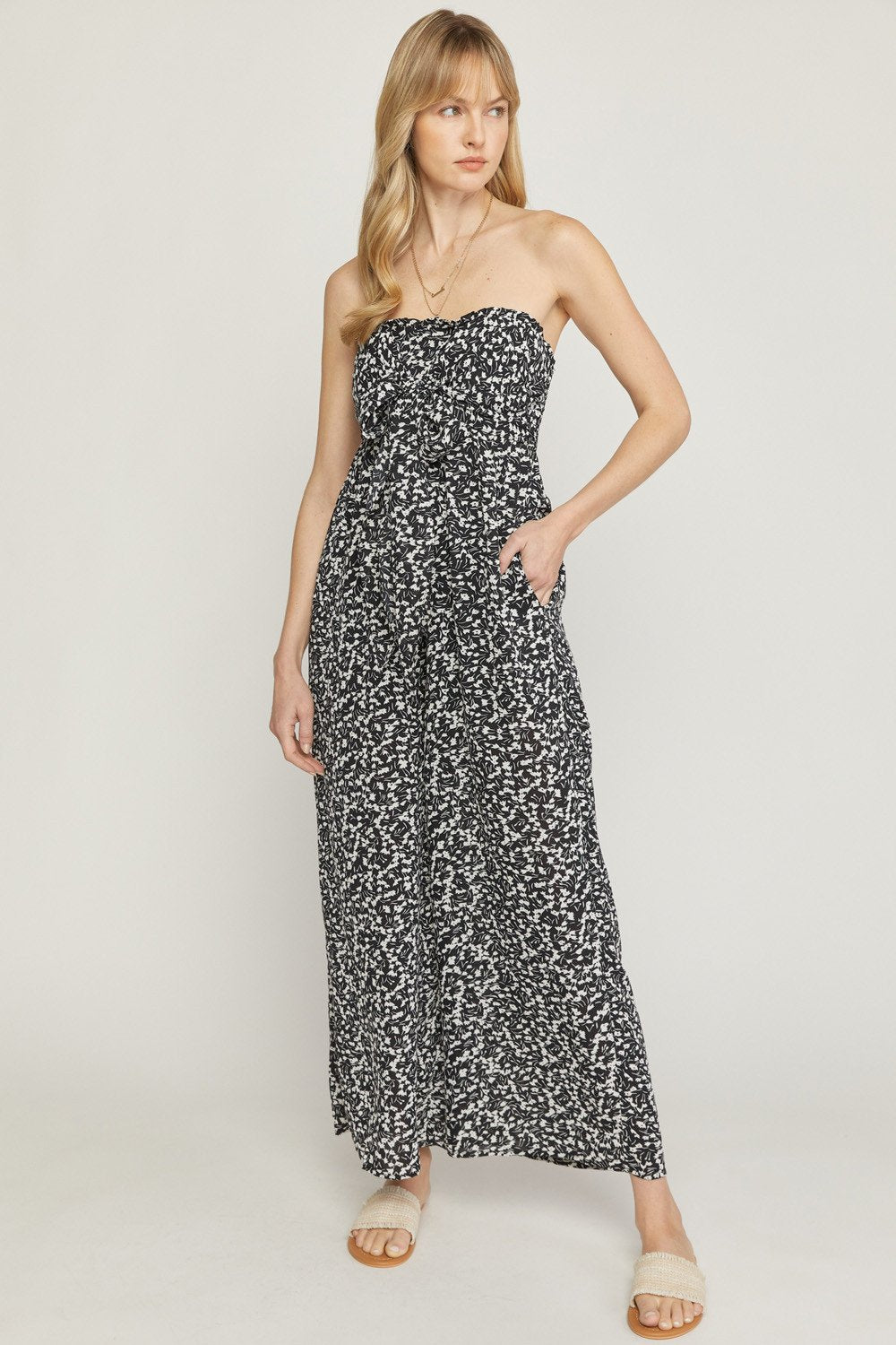 TIE FRONT BLACK AND WHITE JUMPSUIT from Raggdoll Boutique, perfect for summer outfits Texas and vacation wardrobe boutique.