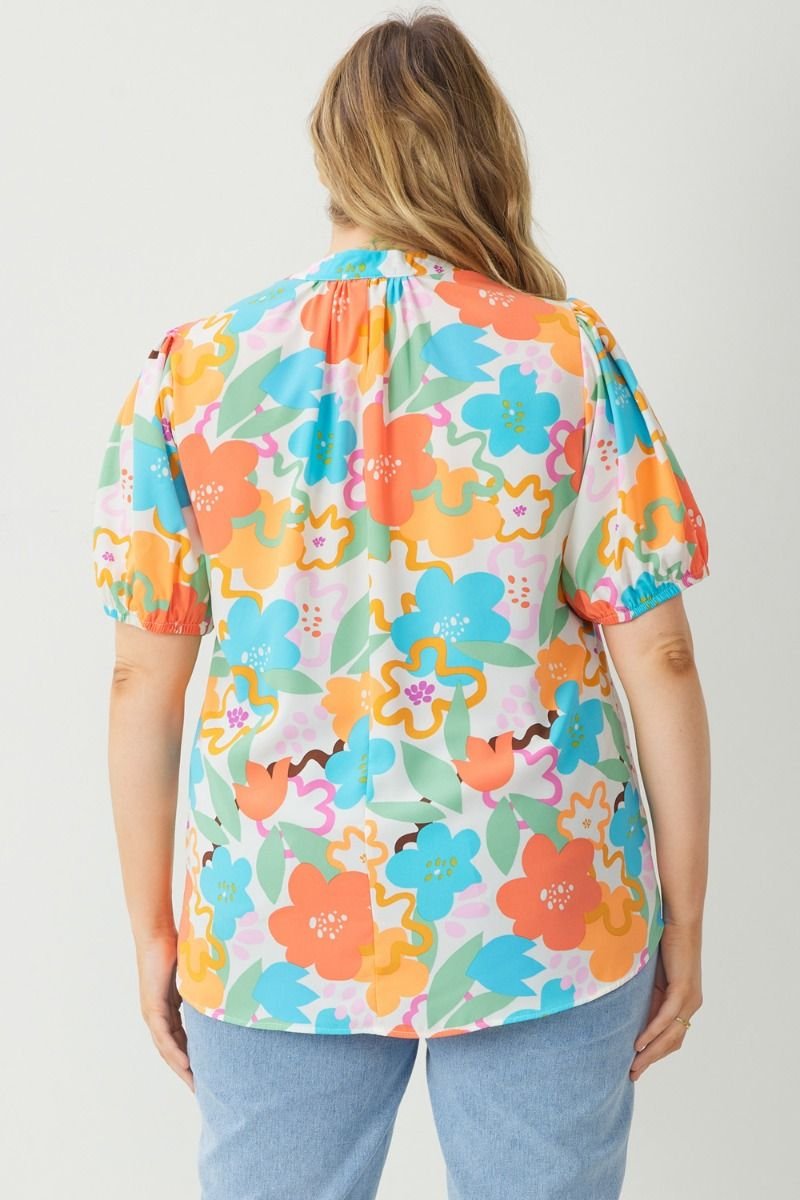 PLUS ENTRO MULTI-TOP in vibrant floral print, perfect for summer outfits Texas from Raggdoll Boutique.