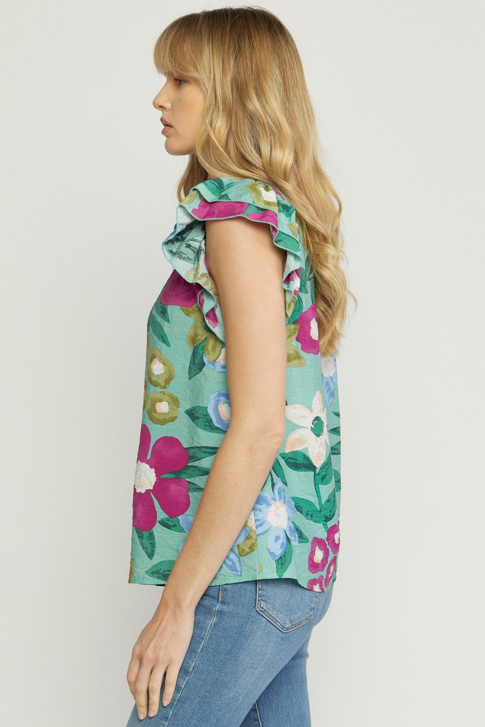 Mint Floral Top from Raggdoll Boutique, showcasing trendy coastal style perfect for summer outfits in Texas.