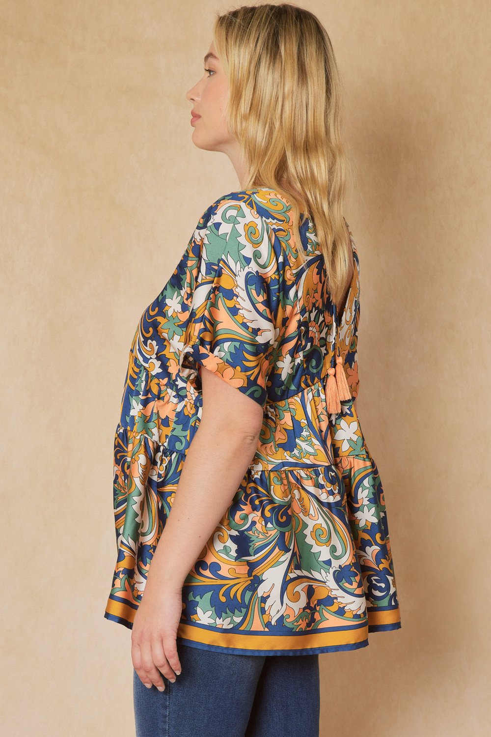 MIDNIGHT/GOLD PRINT KIMONO TOP featuring a colorful floral design, perfect for summer outfits Texas from Raggdoll Boutique.