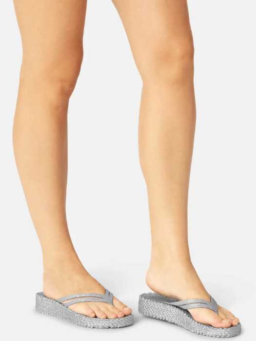 CHEERFUL FLIP FLOPS-PLATFORM (SILVER) ILSE JACOBSEN worn by model, showcasing summer coastal style and comfort.