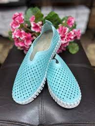 SAPPHIRE TULIP by ISLE JACOBSEN 139 trendy boutique shoes for summer outfits, vacation wardrobe boutique, Raggdoll Boutique